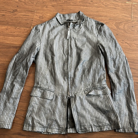 Genuine soft leather Banoeemee designer jacket/ blazer  in gunmetal silver - Picture 3 of 13